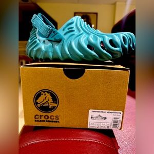 Brand New Crocs - Pollex Clog Tide